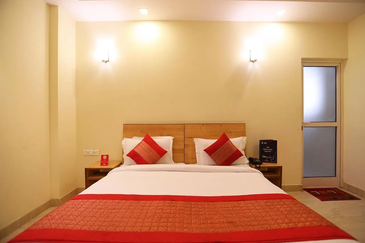 Oyo 10889 Hotel Green Residency Gurgaon