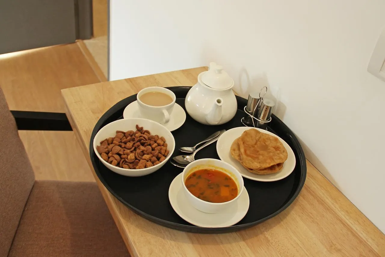 Oyo 10889 Hotel Green Residency Gurgaon