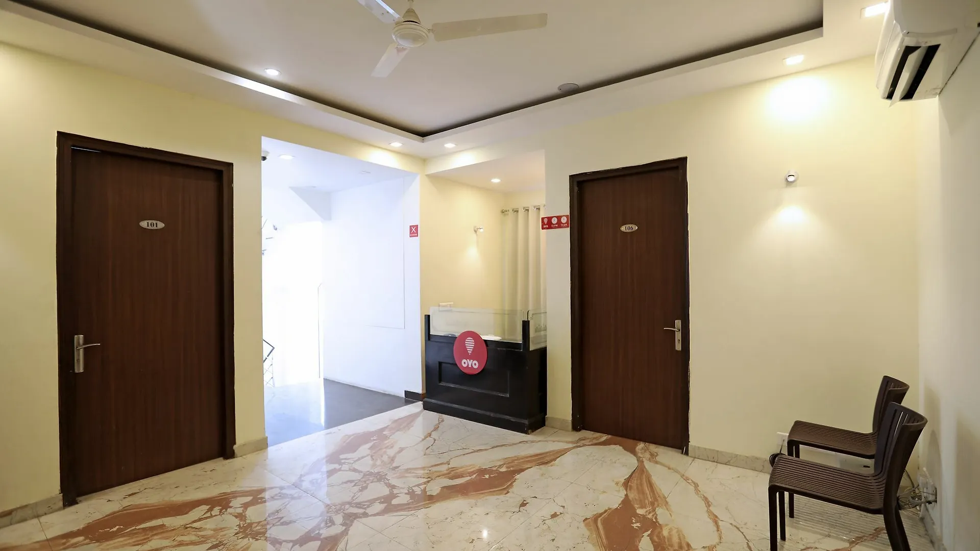 Oyo 10889 Hotel Green Residency غورغاون 3*,